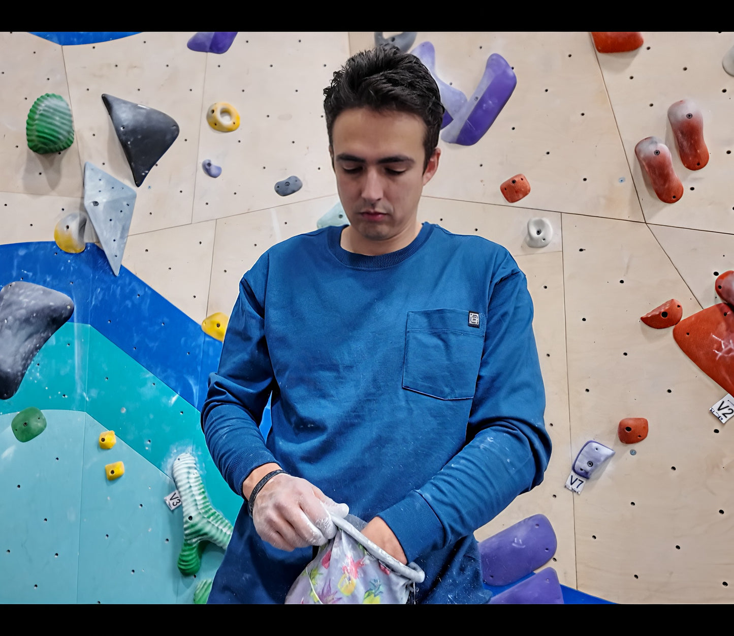 Minimalist Long Sleeve